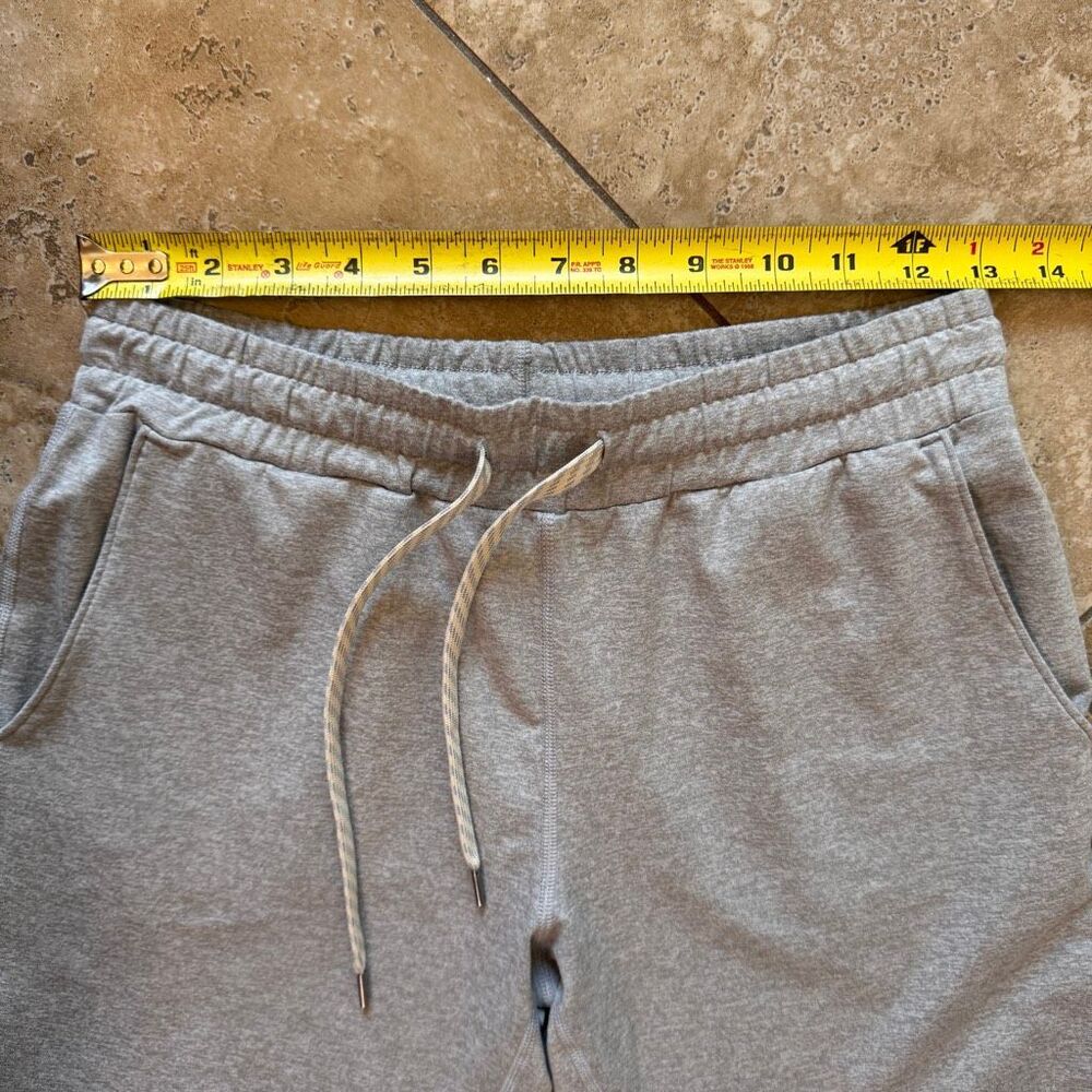 Vuori Womens Jogger Pants Womens XS Heather Gray Performance Ankle Athleisure - Picture 8 of 10